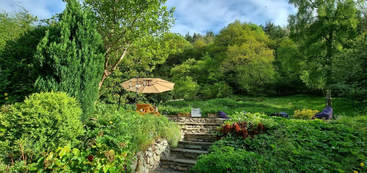 Llansantffraid Glyn Ceiriog Modern And Spacious 2 Bedroom Apartment With Free Parking מראה חיצוני תמונה